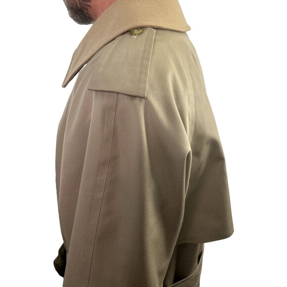 Burberrys of London Trench Coat Beige with Removable Liner Sz 44 Long - Picture 6 of 16